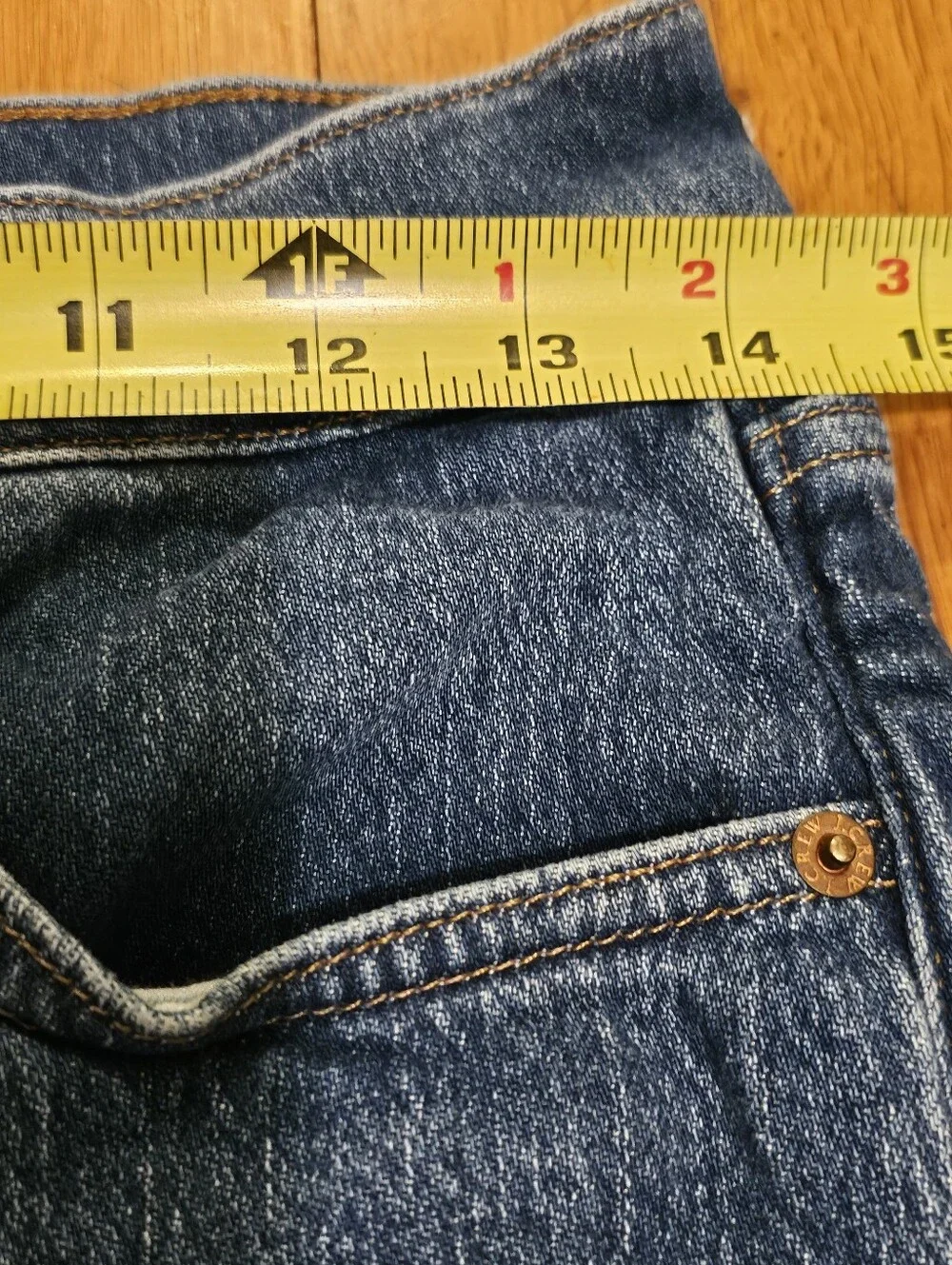 J.Crew Essential Straight Raw Hem Women's Size 28 Medium Blue Denim Jeans